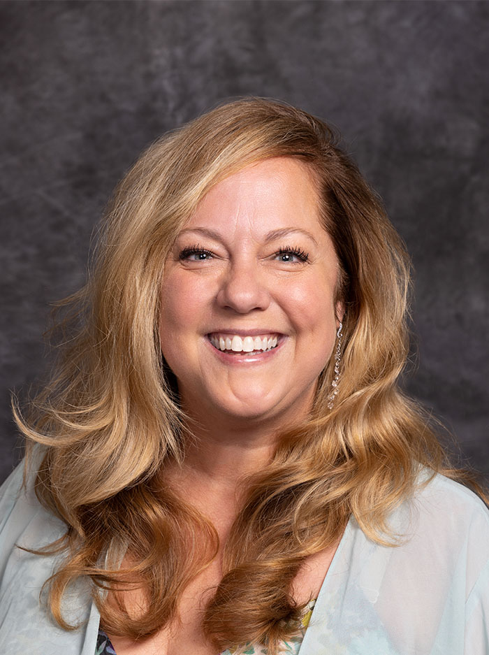 Elizabeth Thayer